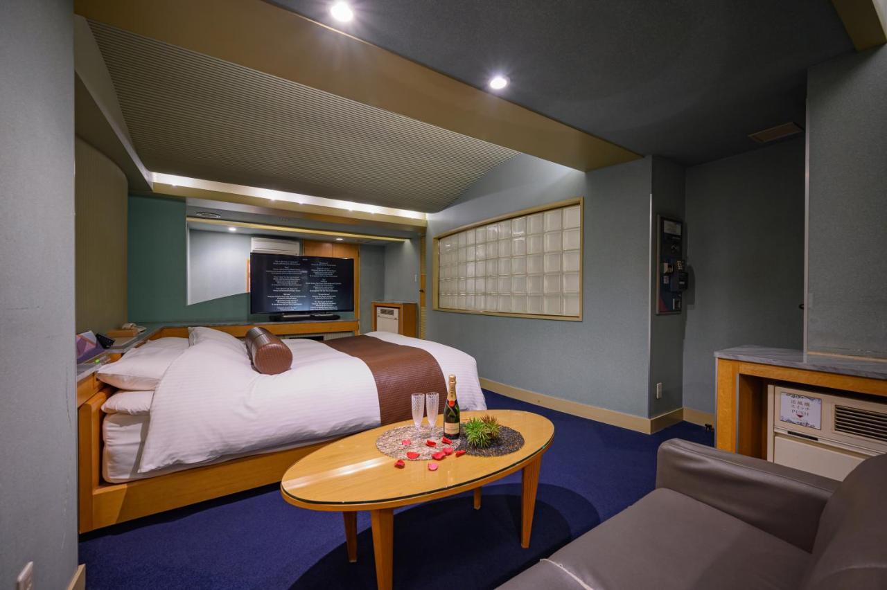 Water Hotel Mw (Adults Only) Saitama Eksteriør bilde