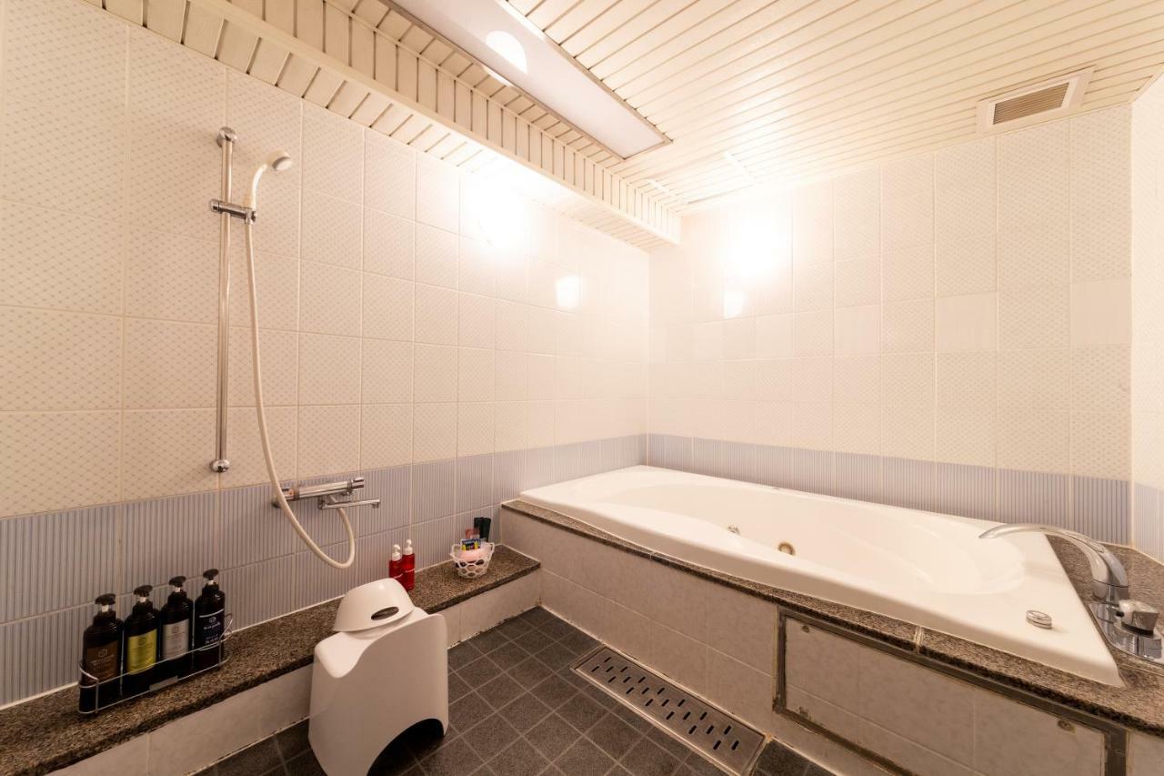 Water Hotel Mw (Adults Only) Saitama Eksteriør bilde